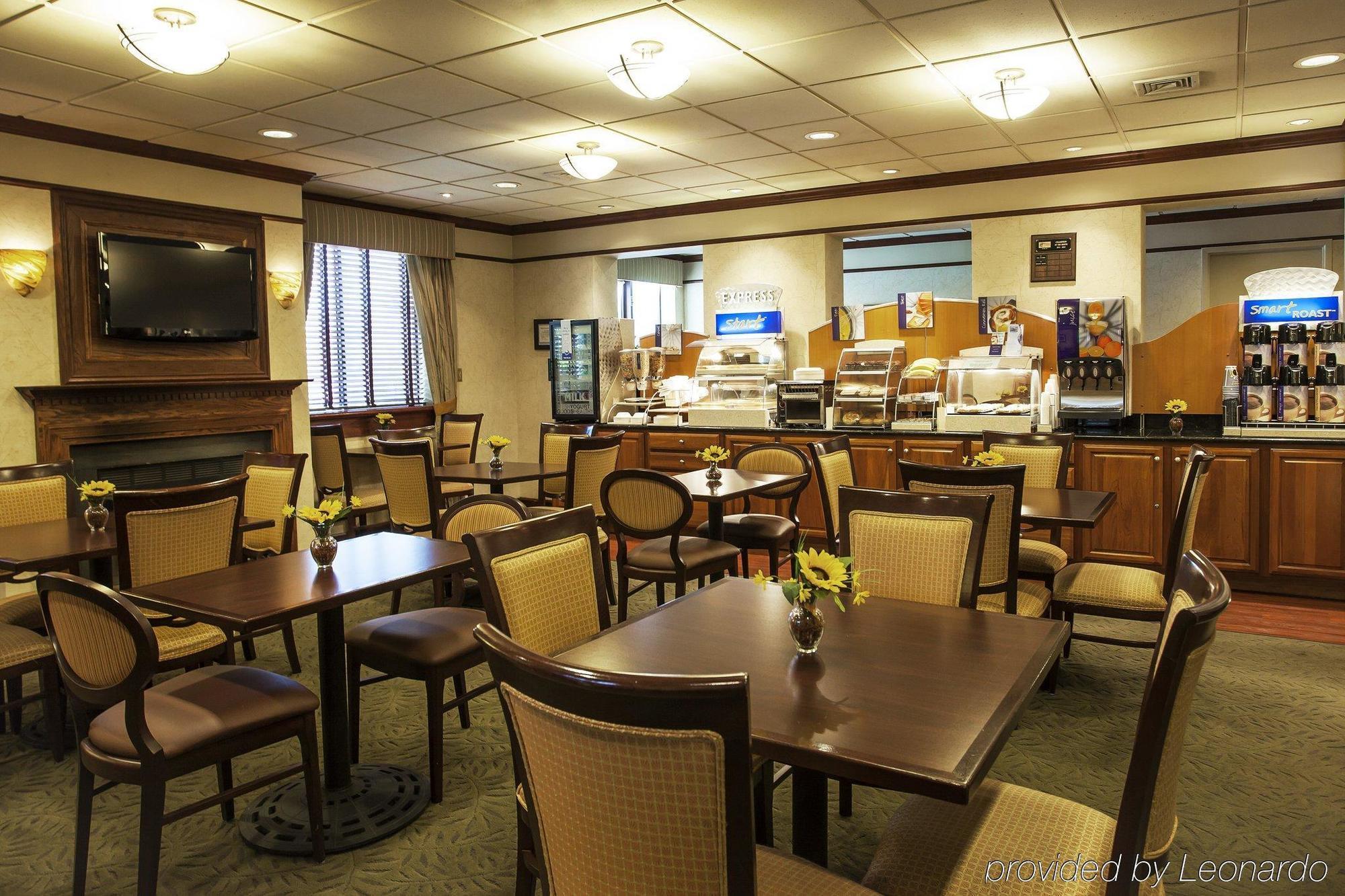 Holiday Inn Express Exton - Great Valley By Ihg Restaurant photo